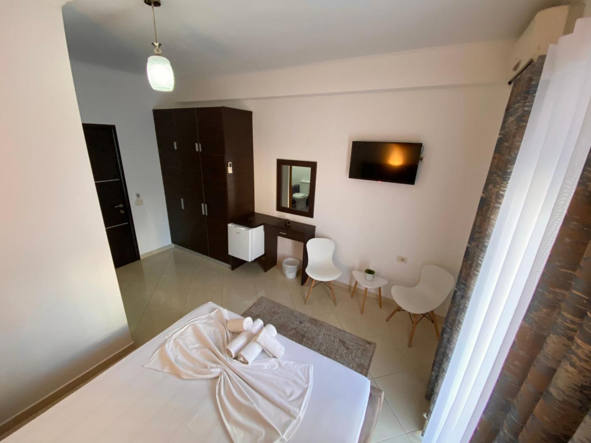 Hotel Metali Sarande Exterior photo